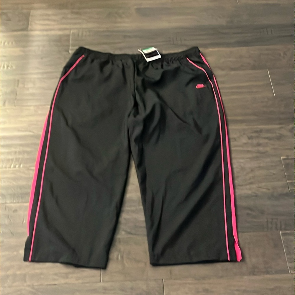 Nike Drifit Capri Pants black pink new vintage 2007 Women’s Size XL 16-18